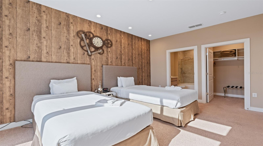 KISSIMMEE, Florida 34747, 4 Bedrooms Bedrooms, ,4 BathroomsBathrooms,Residential,For Sale,BLEECKER,0,MFRO6373551