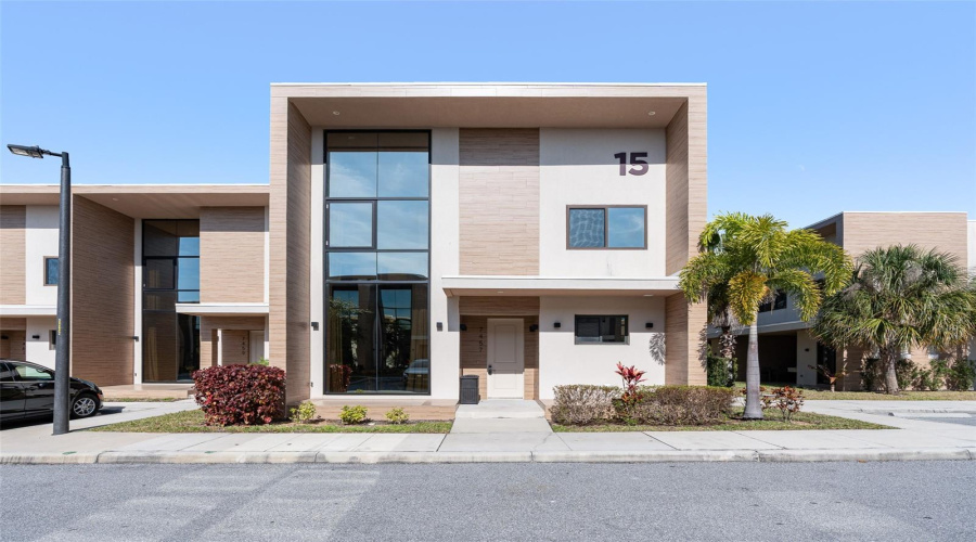 KISSIMMEE, Florida 34747, 4 Bedrooms Bedrooms, ,4 BathroomsBathrooms,Residential,For Sale,BLEECKER,0,MFRO6373551