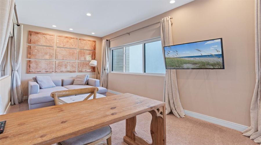 KISSIMMEE, Florida 34747, 4 Bedrooms Bedrooms, ,4 BathroomsBathrooms,Residential,For Sale,BLEECKER,0,MFRO6373551