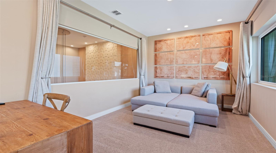 KISSIMMEE, Florida 34747, 4 Bedrooms Bedrooms, ,4 BathroomsBathrooms,Residential,For Sale,BLEECKER,0,MFRO6373551