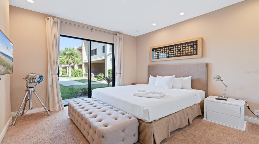 KISSIMMEE, Florida 34747, 4 Bedrooms Bedrooms, ,4 BathroomsBathrooms,Residential,For Sale,BLEECKER,0,MFRO6373551