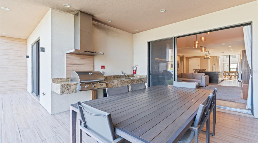 KISSIMMEE, Florida 34747, 4 Bedrooms Bedrooms, ,4 BathroomsBathrooms,Residential,For Sale,BLEECKER,0,MFRO6373551