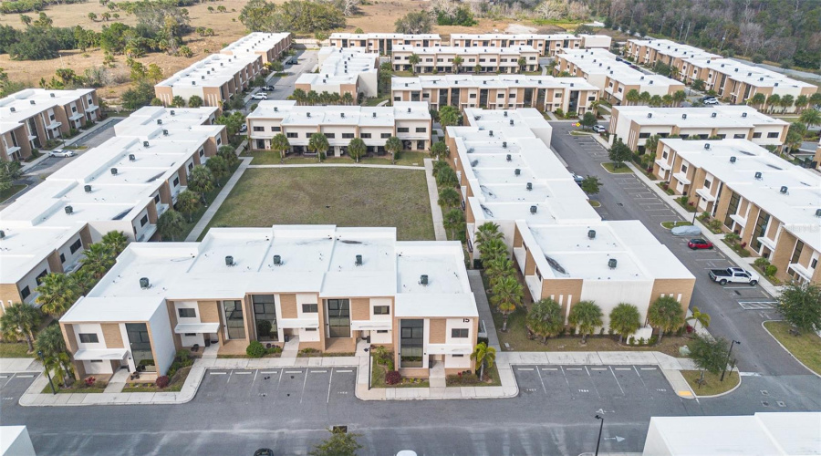 KISSIMMEE, Florida 34747, 4 Bedrooms Bedrooms, ,4 BathroomsBathrooms,Residential,For Sale,BLEECKER,0,MFRO6373551