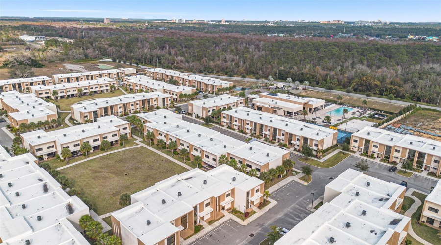 KISSIMMEE, Florida 34747, 4 Bedrooms Bedrooms, ,4 BathroomsBathrooms,Residential,For Sale,BLEECKER,0,MFRO6373551