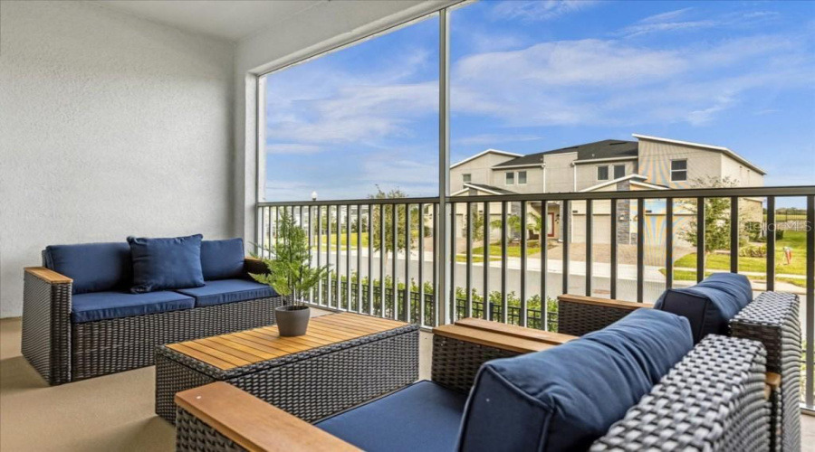 DAVENPORT, Florida 33896, 3 Bedrooms Bedrooms, ,2 BathroomsBathrooms,Residential,For Sale,CABOT CLIFFS,0,MFRS5141590