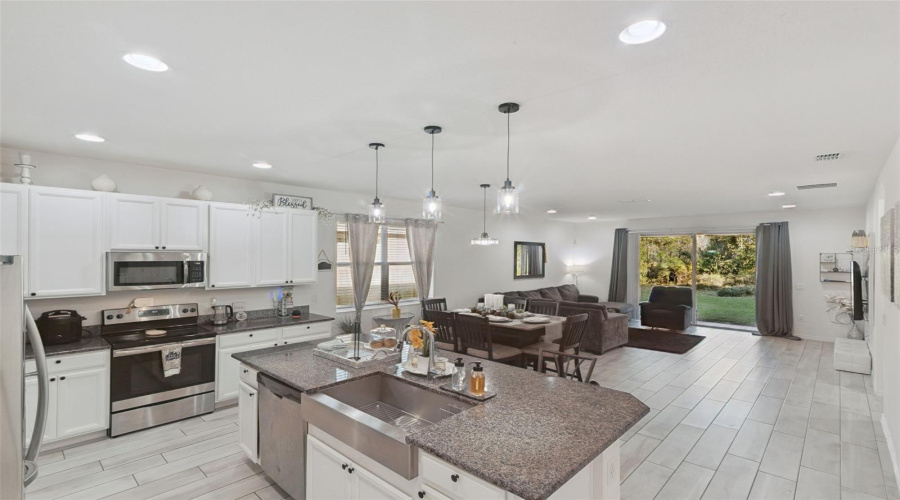 KISSIMMEE, Florida 34746, 3 Bedrooms Bedrooms, ,2 BathroomsBathrooms,Residential,For Sale,JERNIGAN,0,MFRO6372561