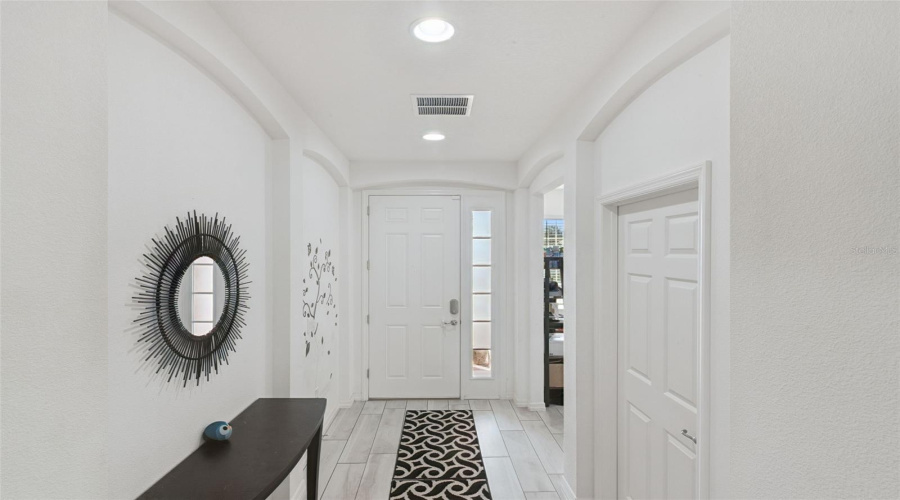 KISSIMMEE, Florida 34746, 3 Bedrooms Bedrooms, ,2 BathroomsBathrooms,Residential,For Sale,JERNIGAN,0,MFRO6372561