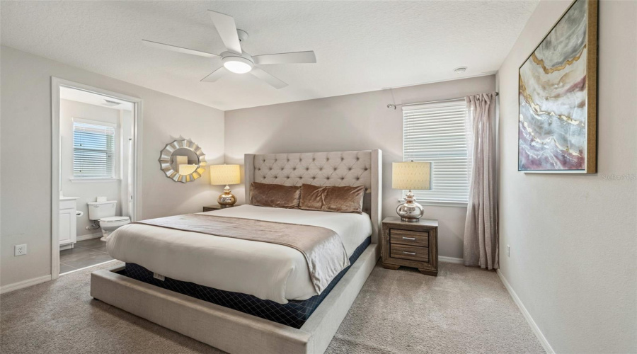 KISSIMMEE, Florida 34747, 7 Bedrooms Bedrooms, ,7 BathroomsBathrooms,Residential,For Sale,SUNSHINE RIDGE,0,MFRO6373418