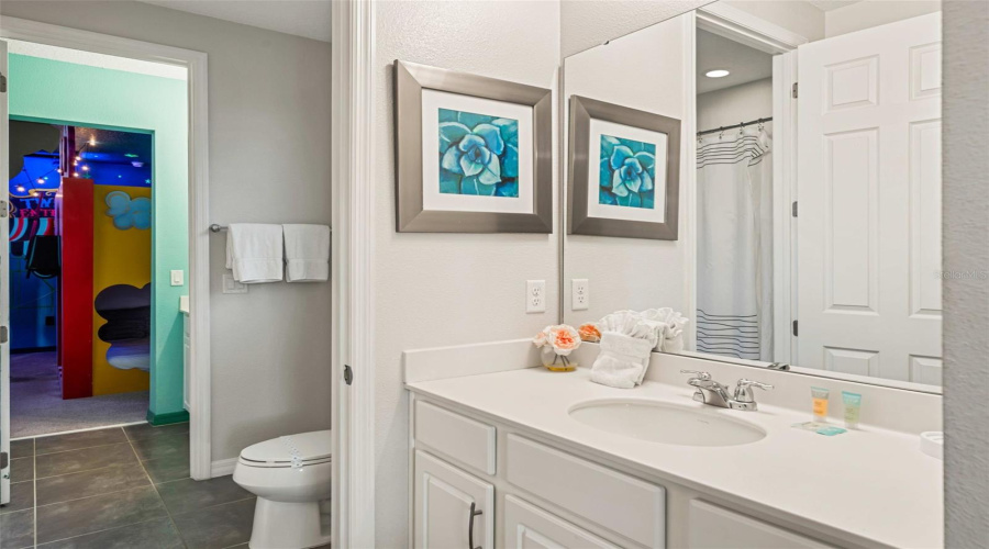 KISSIMMEE, Florida 34747, 7 Bedrooms Bedrooms, ,7 BathroomsBathrooms,Residential,For Sale,SUNSHINE RIDGE,0,MFRO6373418