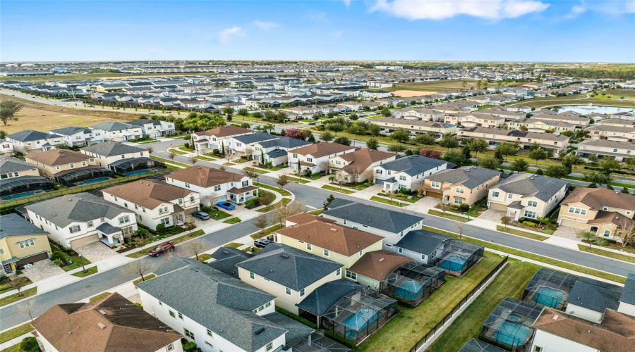 KISSIMMEE, Florida 34747, 7 Bedrooms Bedrooms, ,7 BathroomsBathrooms,Residential,For Sale,SUNSHINE RIDGE,0,MFRO6373418