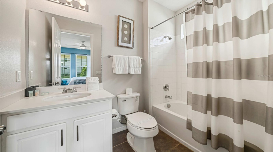 KISSIMMEE, Florida 34747, 7 Bedrooms Bedrooms, ,7 BathroomsBathrooms,Residential,For Sale,SUNSHINE RIDGE,0,MFRO6373418