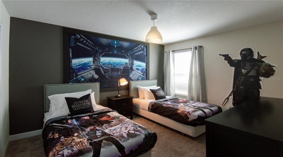 DAVENPORT, Florida 33896, 6 Bedrooms Bedrooms, ,5 BathroomsBathrooms,Residential,For Sale,MULLIGAN,0,MFRO6297920