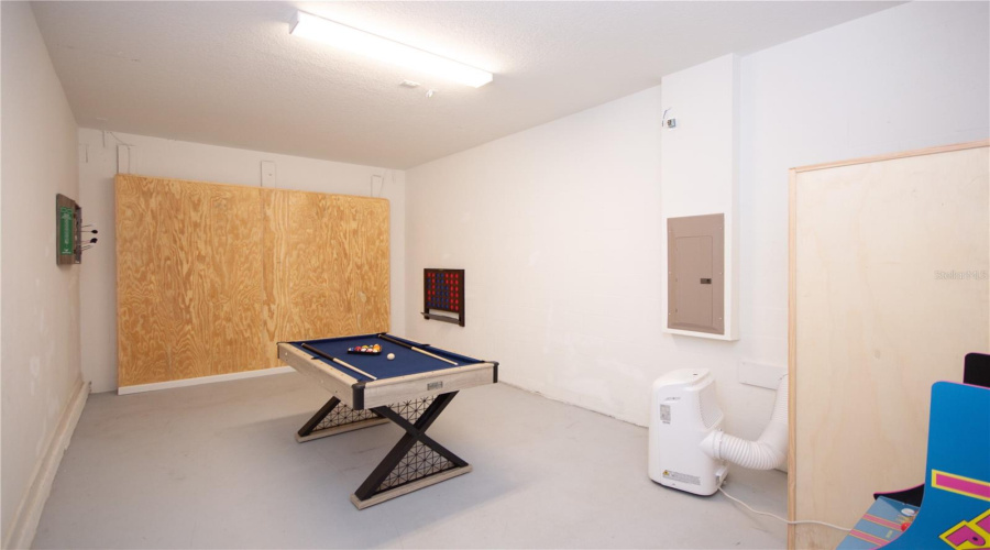 DAVENPORT, Florida 33896, 6 Bedrooms Bedrooms, ,5 BathroomsBathrooms,Residential,For Sale,MULLIGAN,0,MFRO6297920