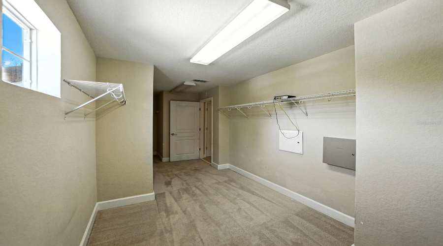 DAVENPORT, Florida 33896, 3 Bedrooms Bedrooms, ,2 BathroomsBathrooms,Residential,For Sale,RIVERDALE,0,MFRO6332197