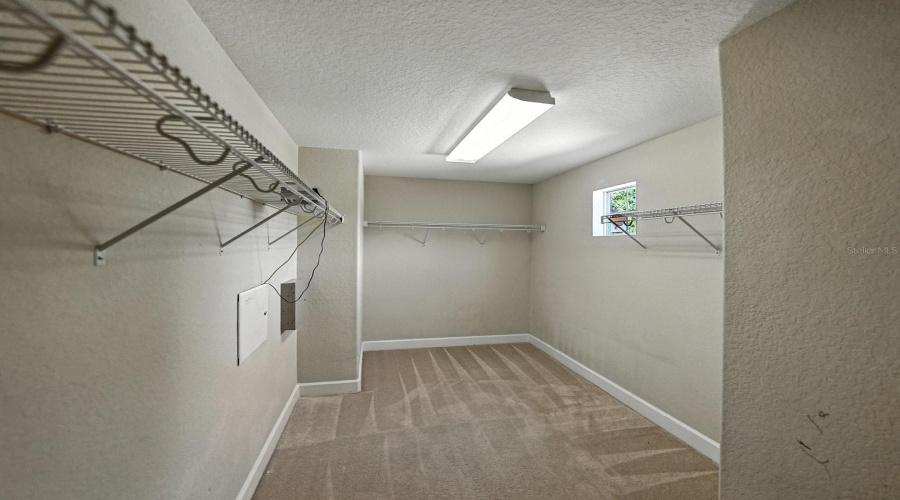 DAVENPORT, Florida 33896, 3 Bedrooms Bedrooms, ,2 BathroomsBathrooms,Residential,For Sale,RIVERDALE,0,MFRO6332197