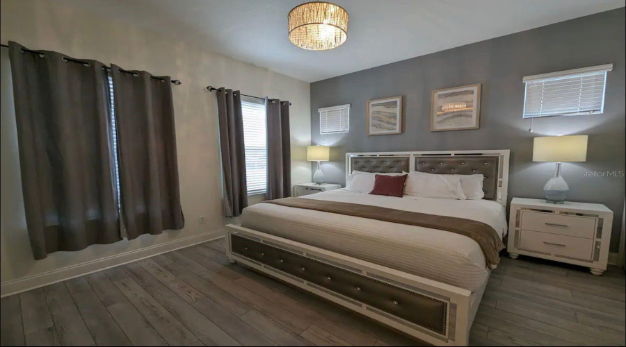 DAVENPORT, Florida 33896, 5 Bedrooms Bedrooms, ,4 BathroomsBathrooms,Residential,For Sale,CAPTIVA,0,MFRO6359334