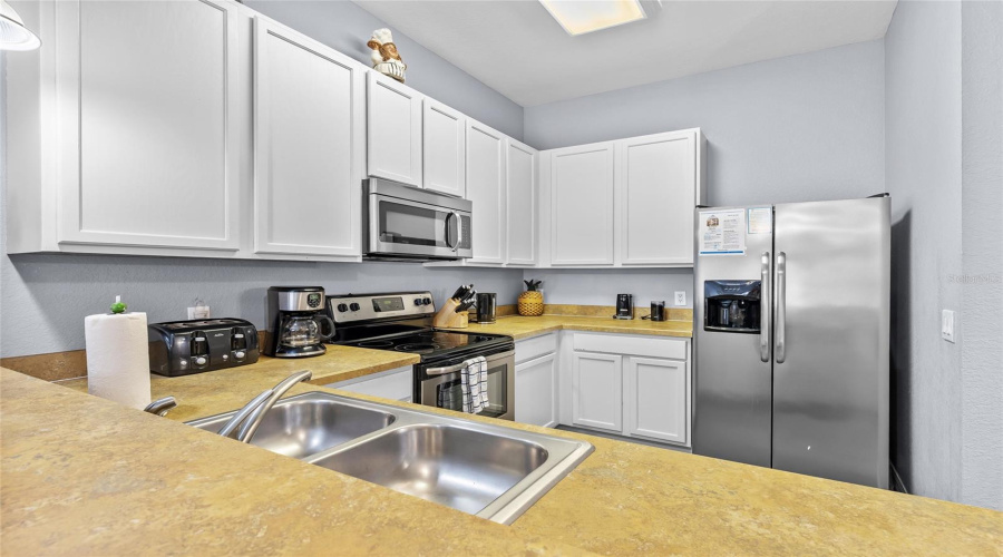 DAVENPORT, Florida 33897, 3 Bedrooms Bedrooms, ,2 BathroomsBathrooms,Residential,For Sale,RUM,0,MFRO6374284