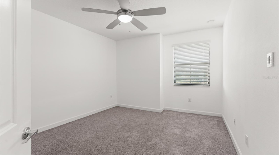 DAVENPORT, Florida 33896, 3 Bedrooms Bedrooms, ,2 BathroomsBathrooms,Residential,For Sale,ROYAL ST GEORGE,0,MFRO6370100