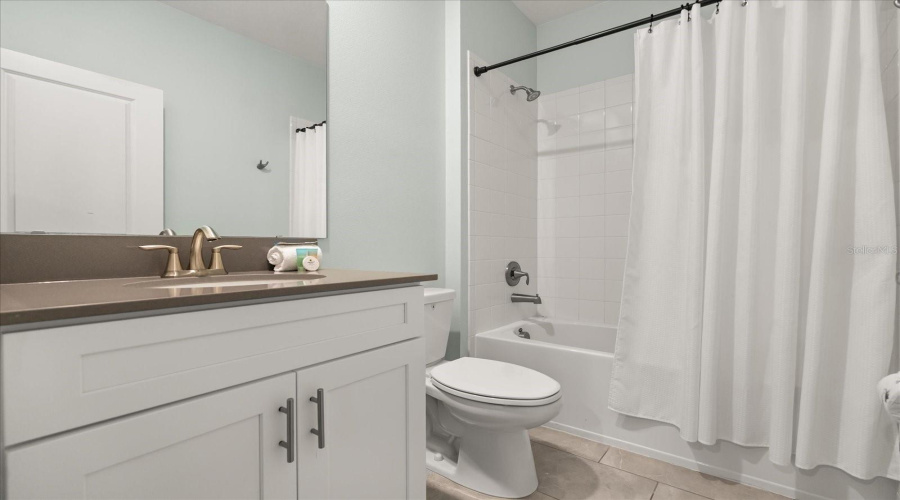 KISSIMMEE, Florida 34746, 5 Bedrooms Bedrooms, ,5 BathroomsBathrooms,Residential,For Sale,RHYME,0,MFRO6373825