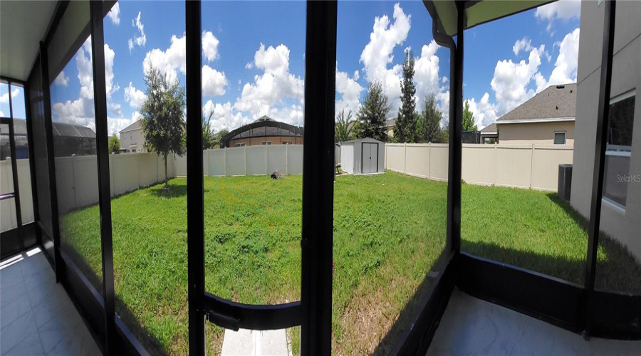 DAVENPORT, Florida 33837, 5 Bedrooms Bedrooms, ,2 BathroomsBathrooms,Residential,For Sale,GRANADA,0,MFRO6374174