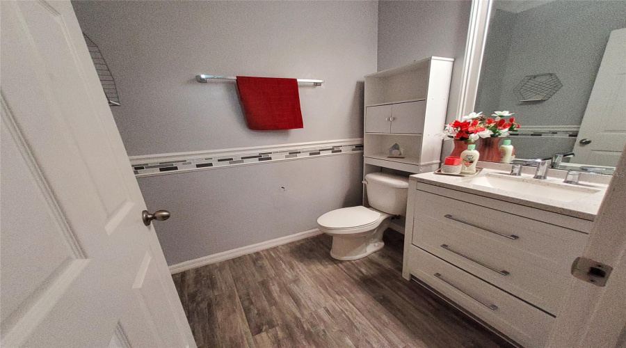 Davenport, Florida 33837, 5 Bedrooms Bedrooms, ,2 Bathroomsbathrooms,Residential,For Sale,Granada,0,Mfro6374174