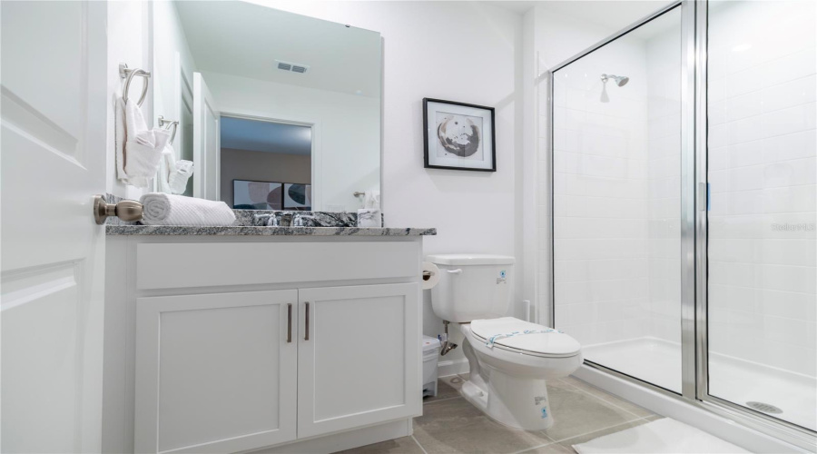 KISSIMMEE, Florida 34747, 4 Bedrooms Bedrooms, ,4 BathroomsBathrooms,Residential,For Sale,DISTANT SUN,0,MFRO6374088