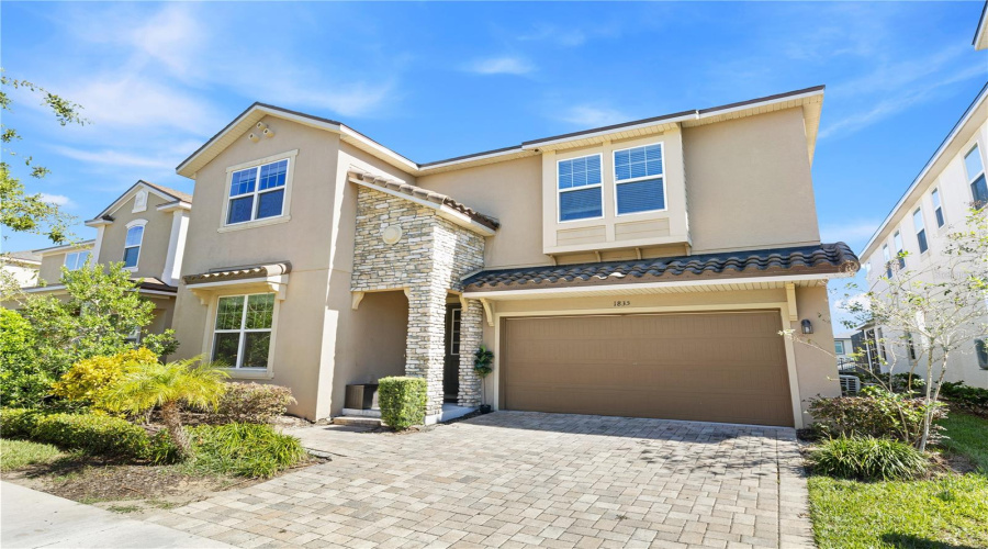 KISSIMMEE, Florida 34747, 9 Bedrooms Bedrooms, ,6 BathroomsBathrooms,Residential,For Sale,CARIBBEAN VIEW,0,MFRO6374182