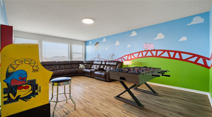 KISSIMMEE, Florida 34747, 9 Bedrooms Bedrooms, ,6 BathroomsBathrooms,Residential,For Sale,CARIBBEAN VIEW,0,MFRO6374182