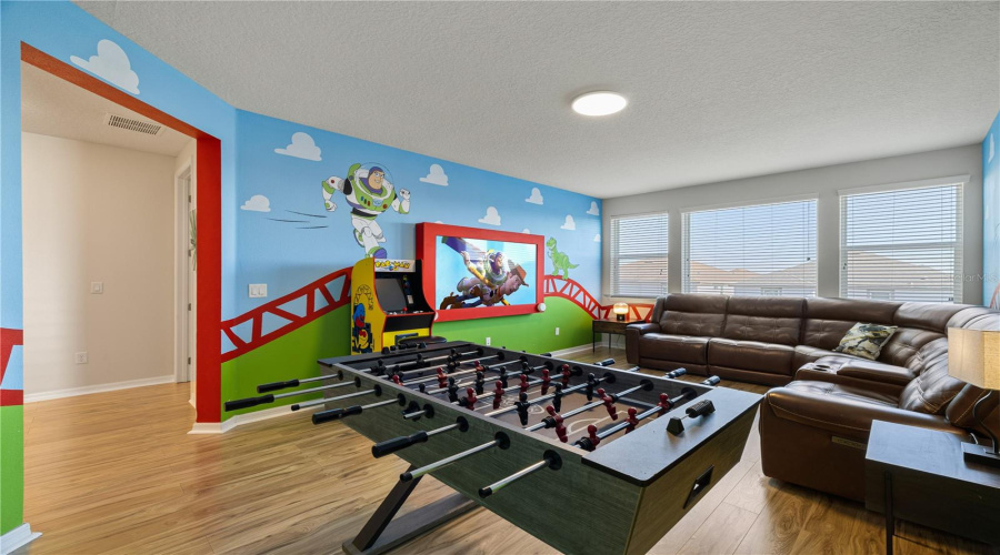 KISSIMMEE, Florida 34747, 9 Bedrooms Bedrooms, ,6 BathroomsBathrooms,Residential,For Sale,CARIBBEAN VIEW,0,MFRO6374182