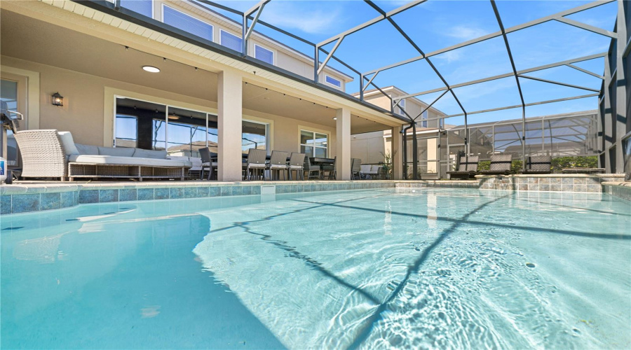 KISSIMMEE, Florida 34747, 9 Bedrooms Bedrooms, ,6 BathroomsBathrooms,Residential,For Sale,CARIBBEAN VIEW,0,MFRO6374182