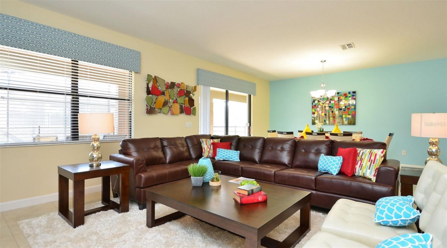 DAVENPORT, Florida 33896, 8 Bedrooms Bedrooms, ,5 BathroomsBathrooms,Residential,For Sale,ROLLING FAIRWAY,0,MFRO6374280