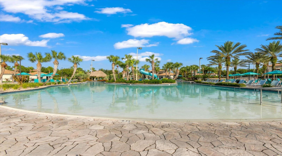 DAVENPORT, Florida 33896, 8 Bedrooms Bedrooms, ,5 BathroomsBathrooms,Residential,For Sale,ROLLING FAIRWAY,0,MFRO6374280