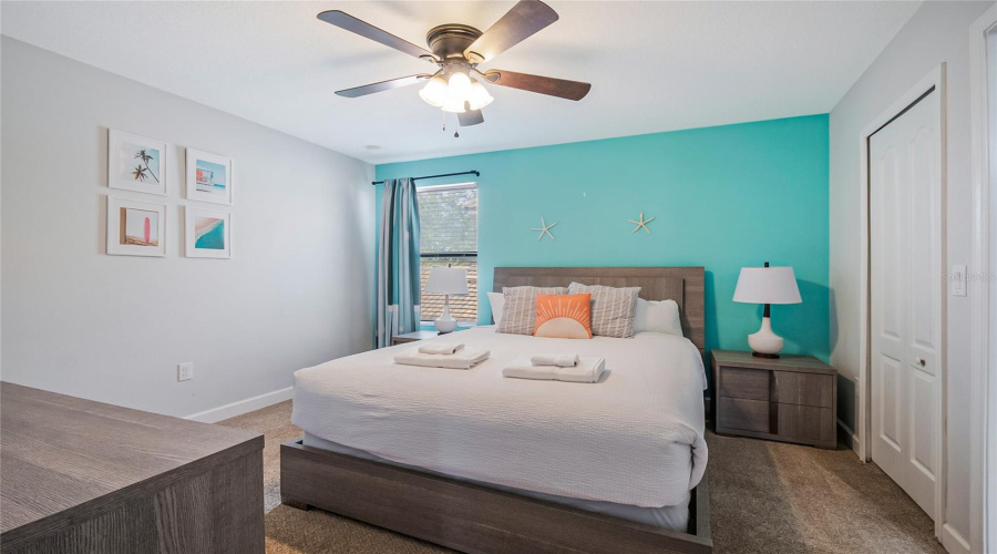 DAVENPORT, Florida 33896, 8 Bedrooms Bedrooms, ,5 BathroomsBathrooms,Residential,For Sale,THUNDERBIRD,0,MFRS5141797