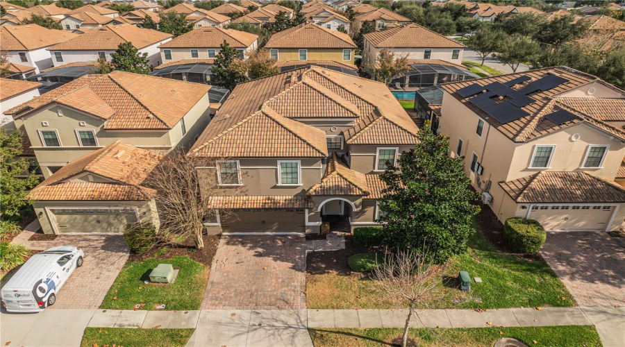 DAVENPORT, Florida 33896, 8 Bedrooms Bedrooms, ,5 BathroomsBathrooms,Residential,For Sale,THUNDERBIRD,0,MFRS5141797