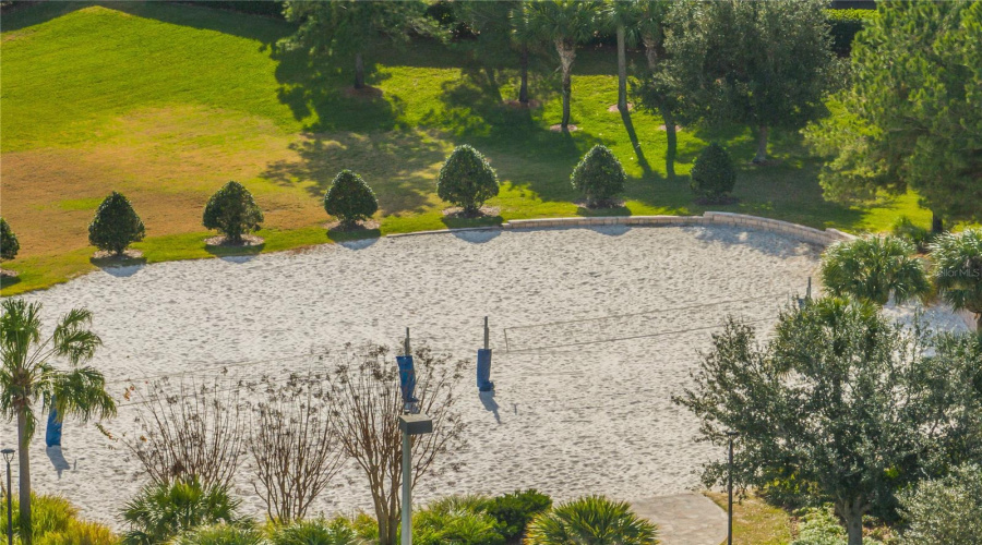 DAVENPORT, Florida 33896, 8 Bedrooms Bedrooms, ,5 BathroomsBathrooms,Residential,For Sale,THUNDERBIRD,0,MFRS5141797