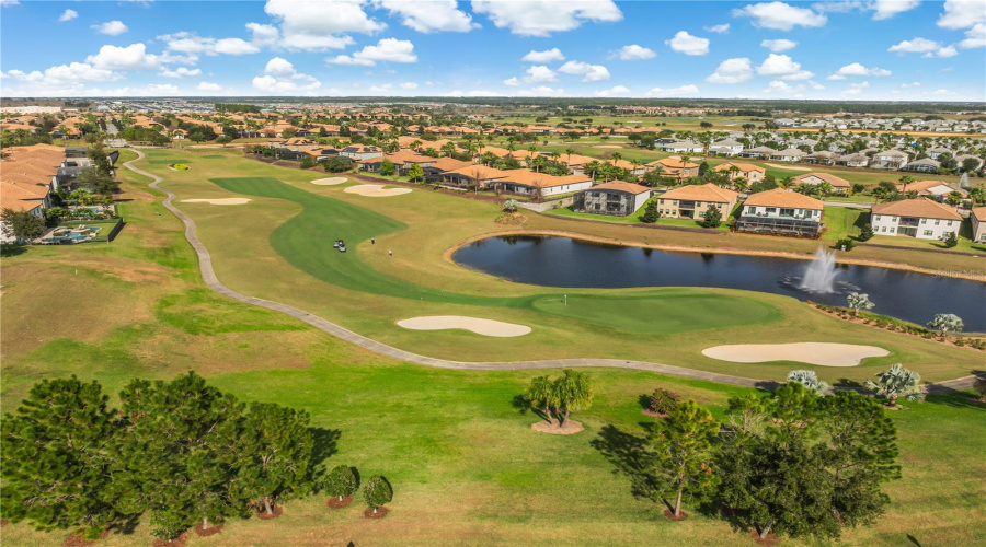 DAVENPORT, Florida 33896, 8 Bedrooms Bedrooms, ,5 BathroomsBathrooms,Residential,For Sale,THUNDERBIRD,0,MFRS5141797