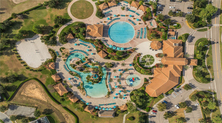 DAVENPORT, Florida 33896, 8 Bedrooms Bedrooms, ,5 BathroomsBathrooms,Residential,For Sale,THUNDERBIRD,0,MFRS5141797