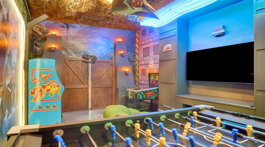 KISSIMMEE, Florida 34747, 7 Bedrooms Bedrooms, ,4 BathroomsBathrooms,Residential,For Sale,SEASCAPE,0,MFRO6372729