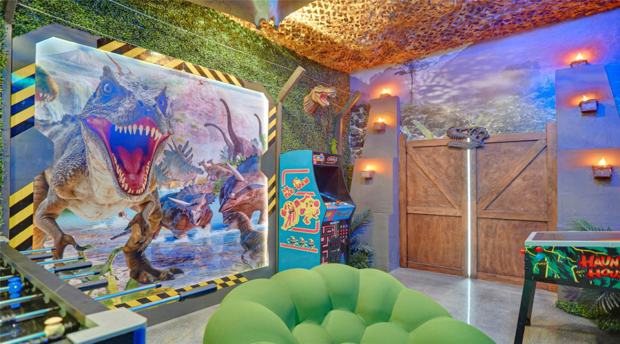 KISSIMMEE, Florida 34747, 7 Bedrooms Bedrooms, ,4 BathroomsBathrooms,Residential,For Sale,SEASCAPE,0,MFRO6372729