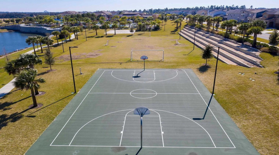 KISSIMMEE, Florida 34747, 9 Bedrooms Bedrooms, ,6 BathroomsBathrooms,Residential,For Sale,SALTY WINDS,0,MFRO6374358