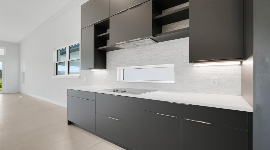 DAVENPORT, Florida 33837, 4 Bedrooms Bedrooms, ,3 BathroomsBathrooms,Residential,For Sale,KENSINGTON,0,MFRO6373366