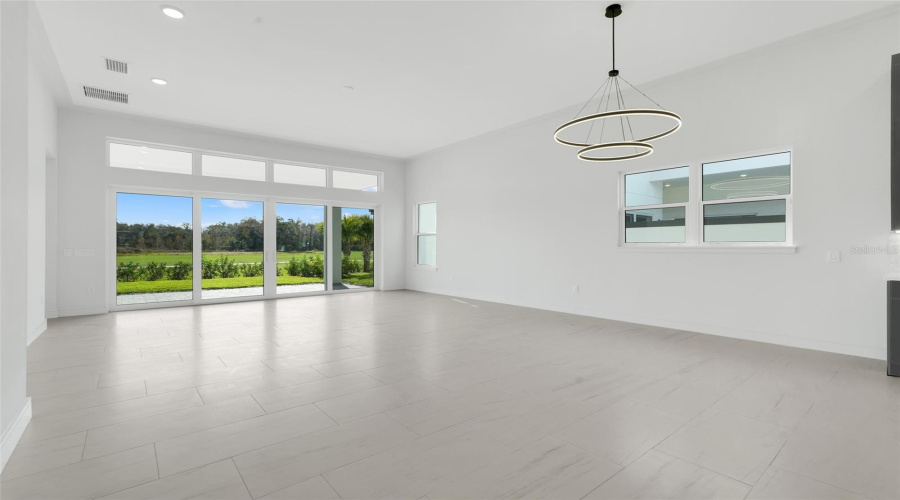 DAVENPORT, Florida 33837, 4 Bedrooms Bedrooms, ,3 BathroomsBathrooms,Residential,For Sale,KENSINGTON,0,MFRO6373366