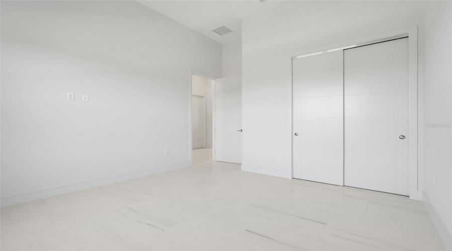 DAVENPORT, Florida 33837, 4 Bedrooms Bedrooms, ,3 BathroomsBathrooms,Residential,For Sale,KENSINGTON,0,MFRO6373366