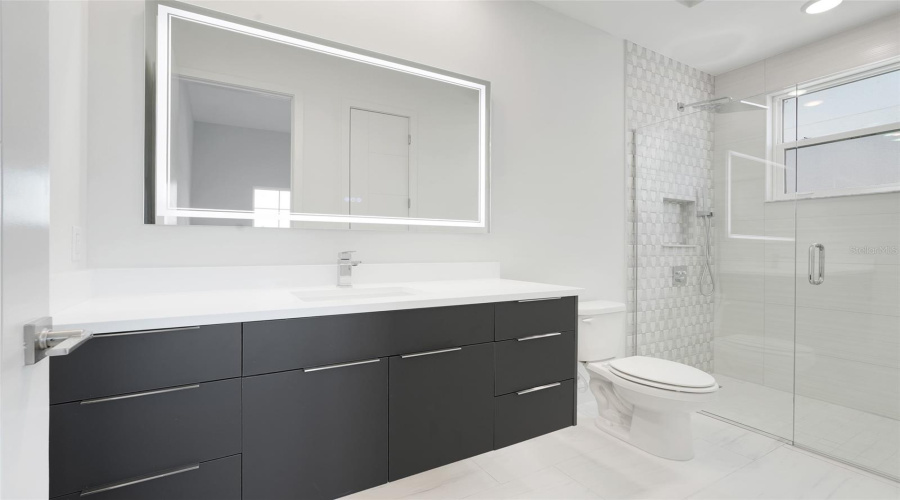 DAVENPORT, Florida 33837, 4 Bedrooms Bedrooms, ,3 BathroomsBathrooms,Residential,For Sale,KENSINGTON,0,MFRO6373366