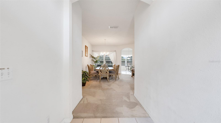 DAVENPORT, Florida 33837, 6 Bedrooms Bedrooms, ,4 BathroomsBathrooms,Residential,For Sale,BLOOMINGDALE,0,MFRG5106816