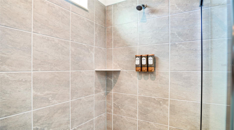 KISSIMMEE, Florida 34747, 10 Bedrooms Bedrooms, ,6 BathroomsBathrooms,Residential,For Sale,SALTY WINDS,0,MFRO6374366