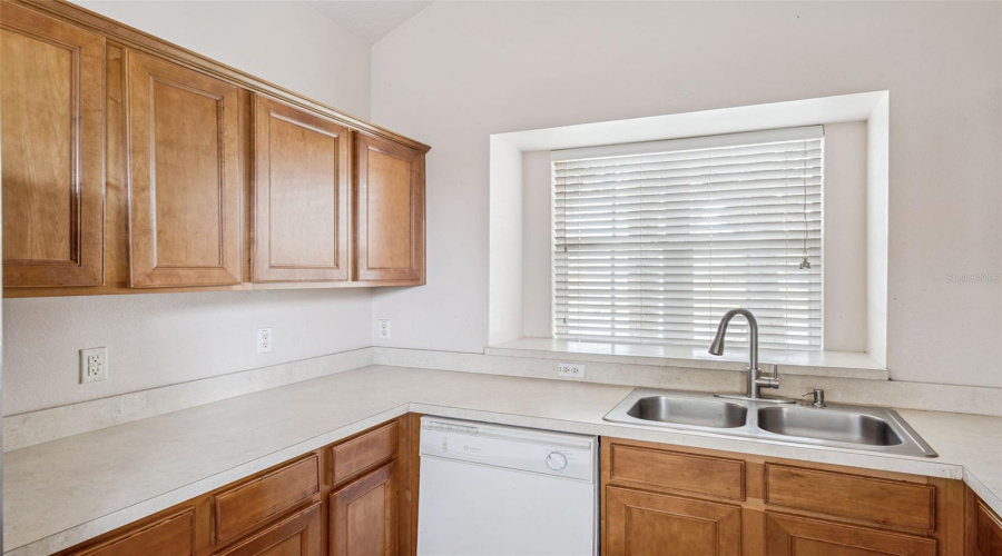 DAVENPORT, Florida 33896, 4 Bedrooms Bedrooms, ,2 BathroomsBathrooms,Residential,For Sale,ROYAL RIDGE,0,MFRO6373759