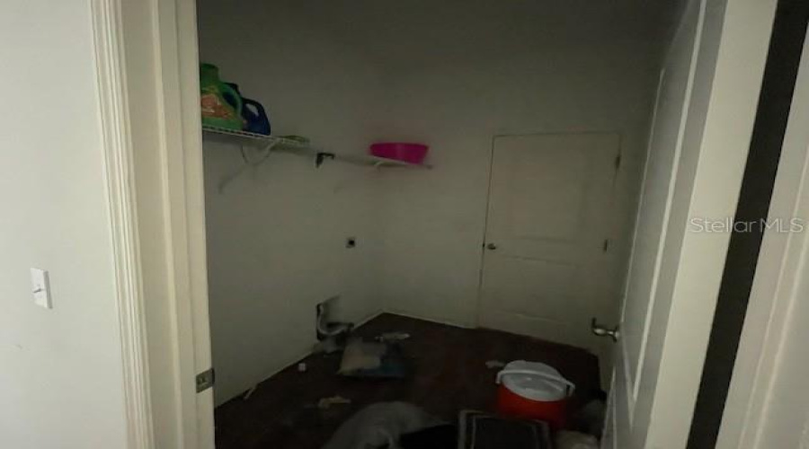 DAVENPORT, Florida 33837, 4 Bedrooms Bedrooms, ,2 BathroomsBathrooms,Residential,For Sale,ORCHID GROVE,0,MFRO6280186