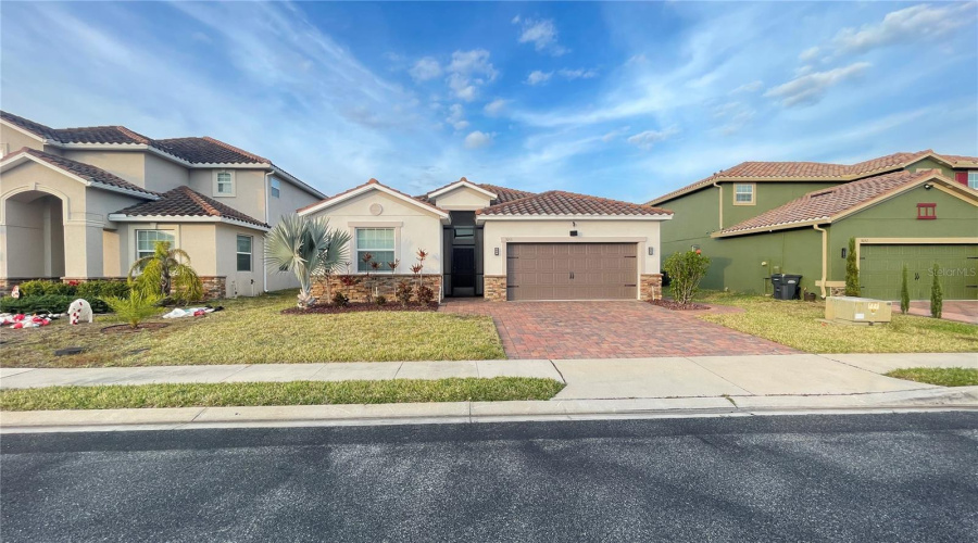 DAVENPORT, Florida 33837, 4 Bedrooms Bedrooms, ,3 BathroomsBathrooms,Residential,For Sale,BROOK STONE,0,MFRO6374460
