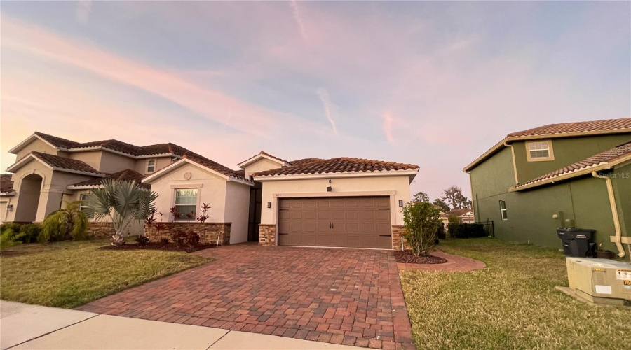 DAVENPORT, Florida 33837, 4 Bedrooms Bedrooms, ,3 BathroomsBathrooms,Residential,For Sale,BROOK STONE,0,MFRO6374460